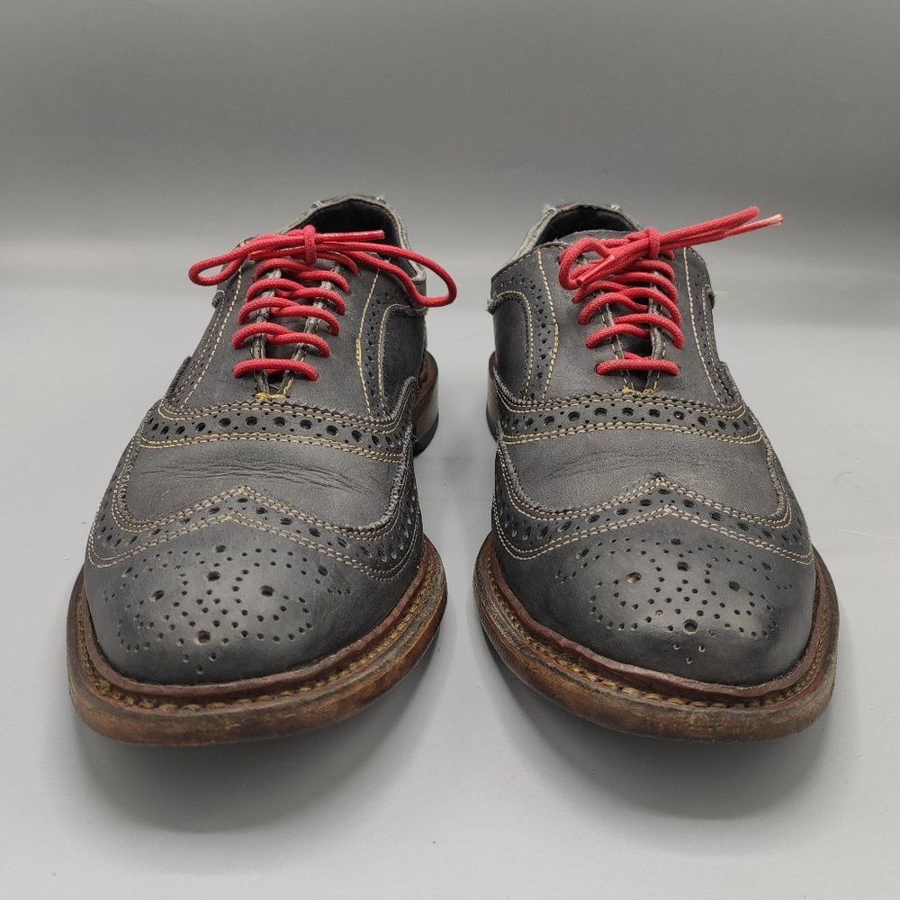 Allen Edmonds Men's Neumok Wingtip Leather Shoes - Picture 2 of 9